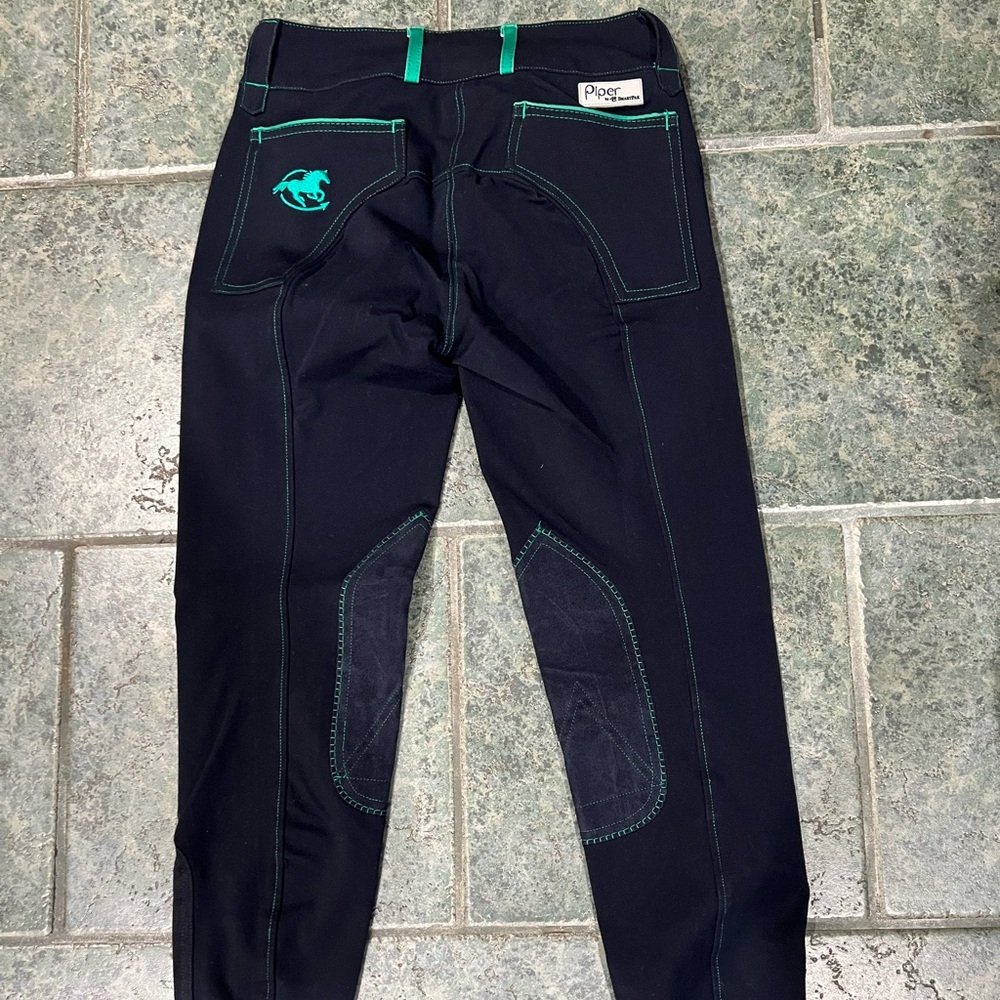 Various Size 26 breeches. Smartpak piper, Tredstep Symphony, Irideon, Tuffrider - Picture 8 of 16